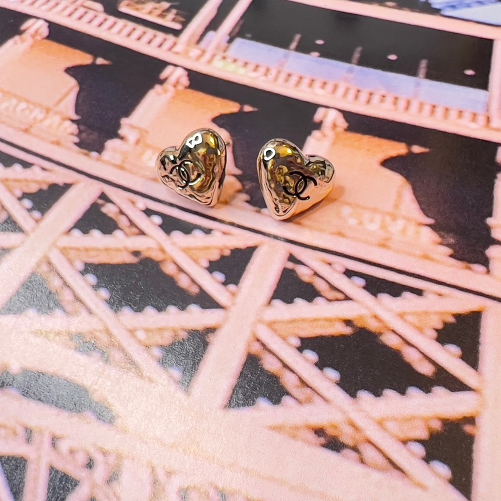 Auth CHANEL Earrings • B22C Authentic Bubble Love CC Hearts CC for Pierced Ears